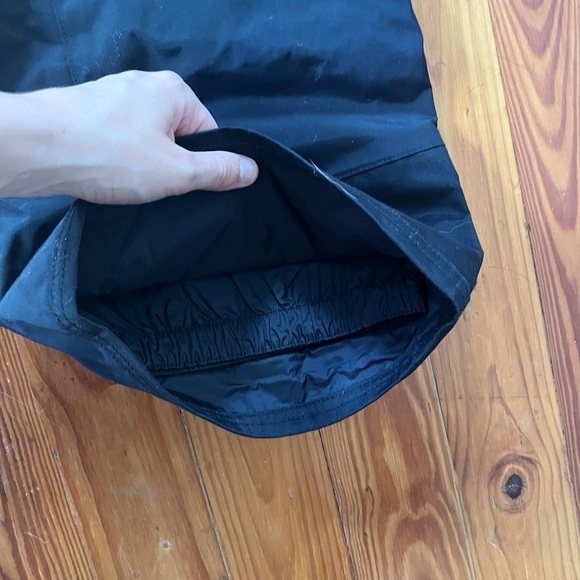 Women’s size M black north face ski/snow pants - Picture 5 of 6